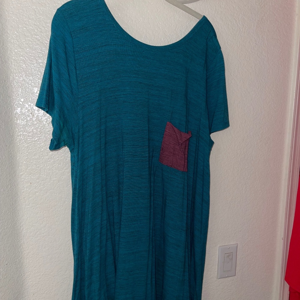 High-low hem T-shirt dress Size 3XL